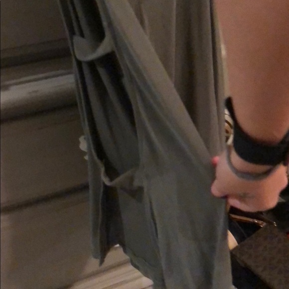 Tank top - Picture 3 of 3